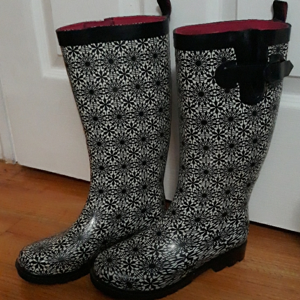 Womens rain boots